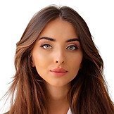 Врач Бжахова Бэлла Хусеновна