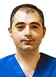 Врач Гараян Георгий Борисович