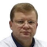 Врач Коломин Владимир Васильевич