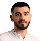 Врач Ваниев Артур Геннадьевич